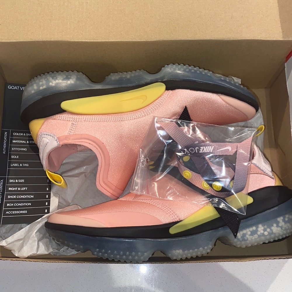 Nike Joyride Sneakers